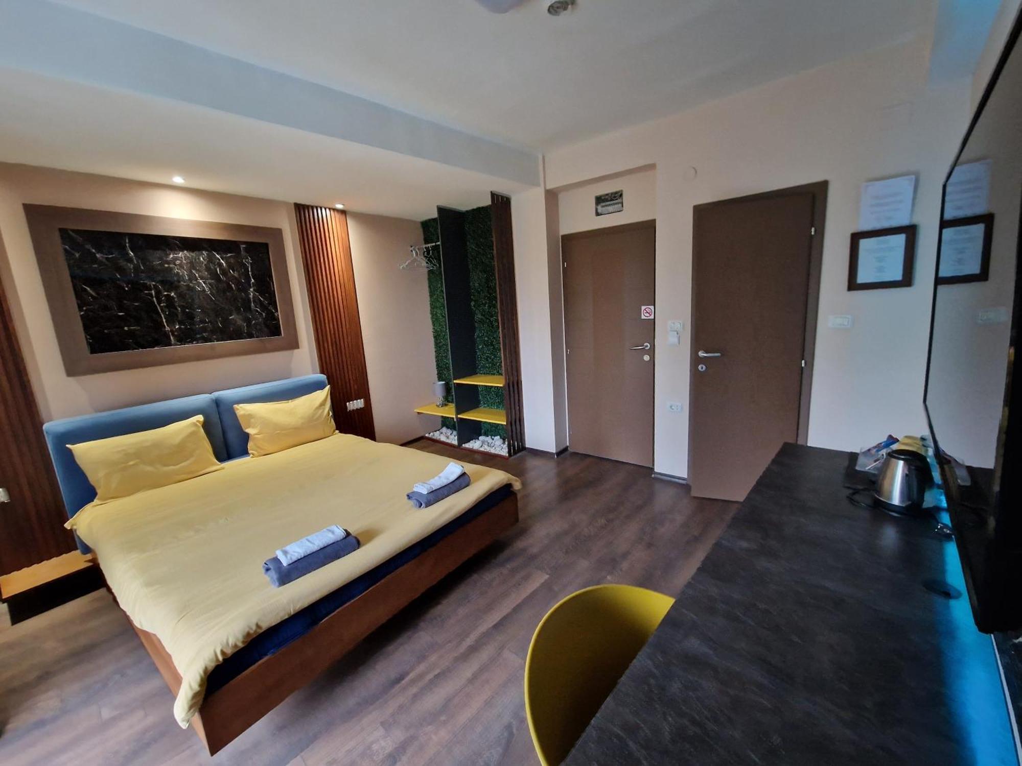 Vanilla Boutique Hotel Скопье Экстерьер фото