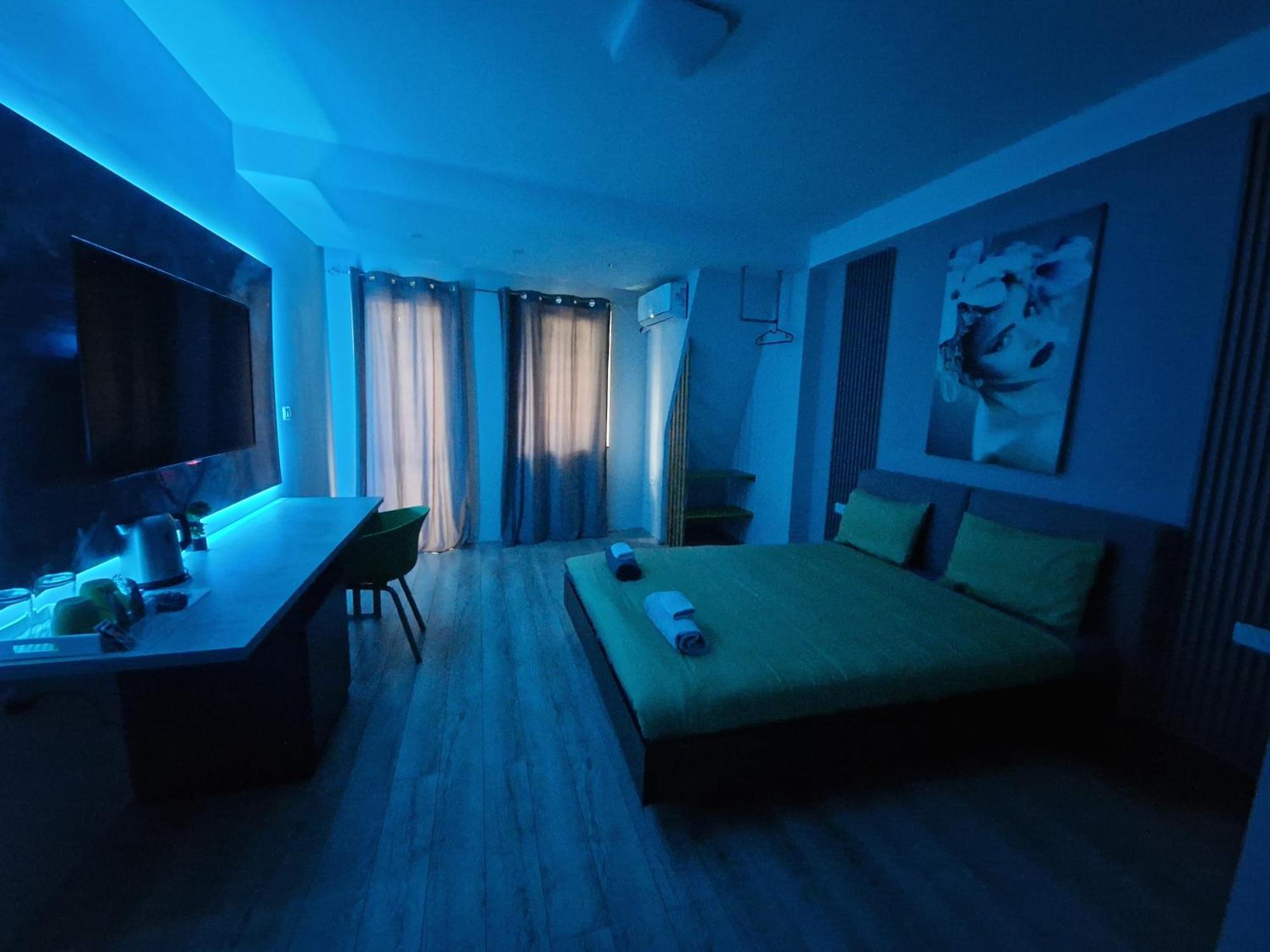 Vanilla Boutique Hotel Скопье Экстерьер фото