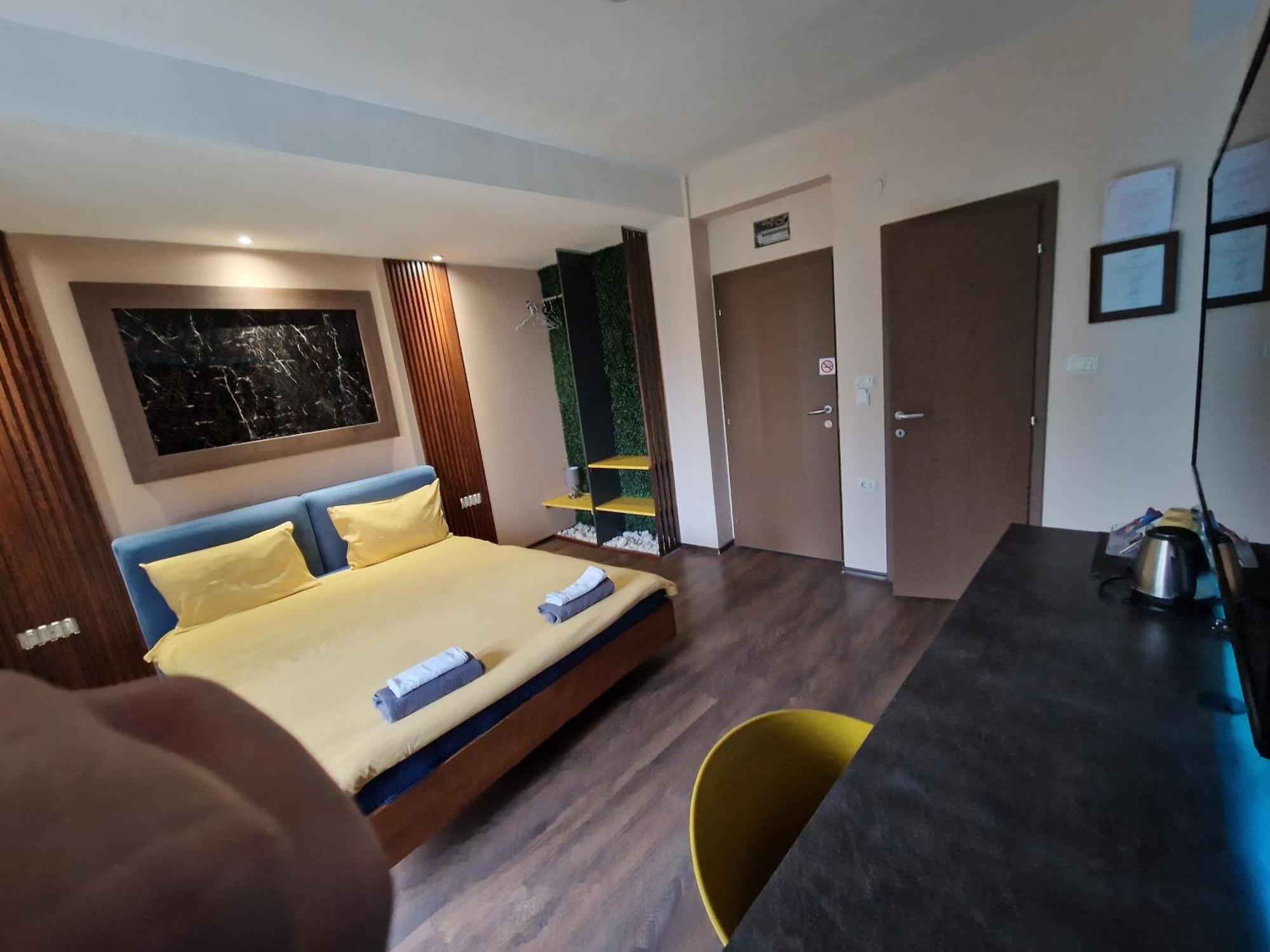 Vanilla Boutique Hotel Скопье Экстерьер фото