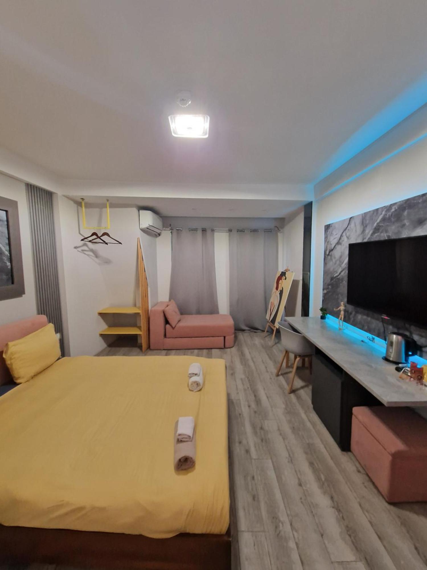 Vanilla Boutique Hotel Скопье Экстерьер фото
