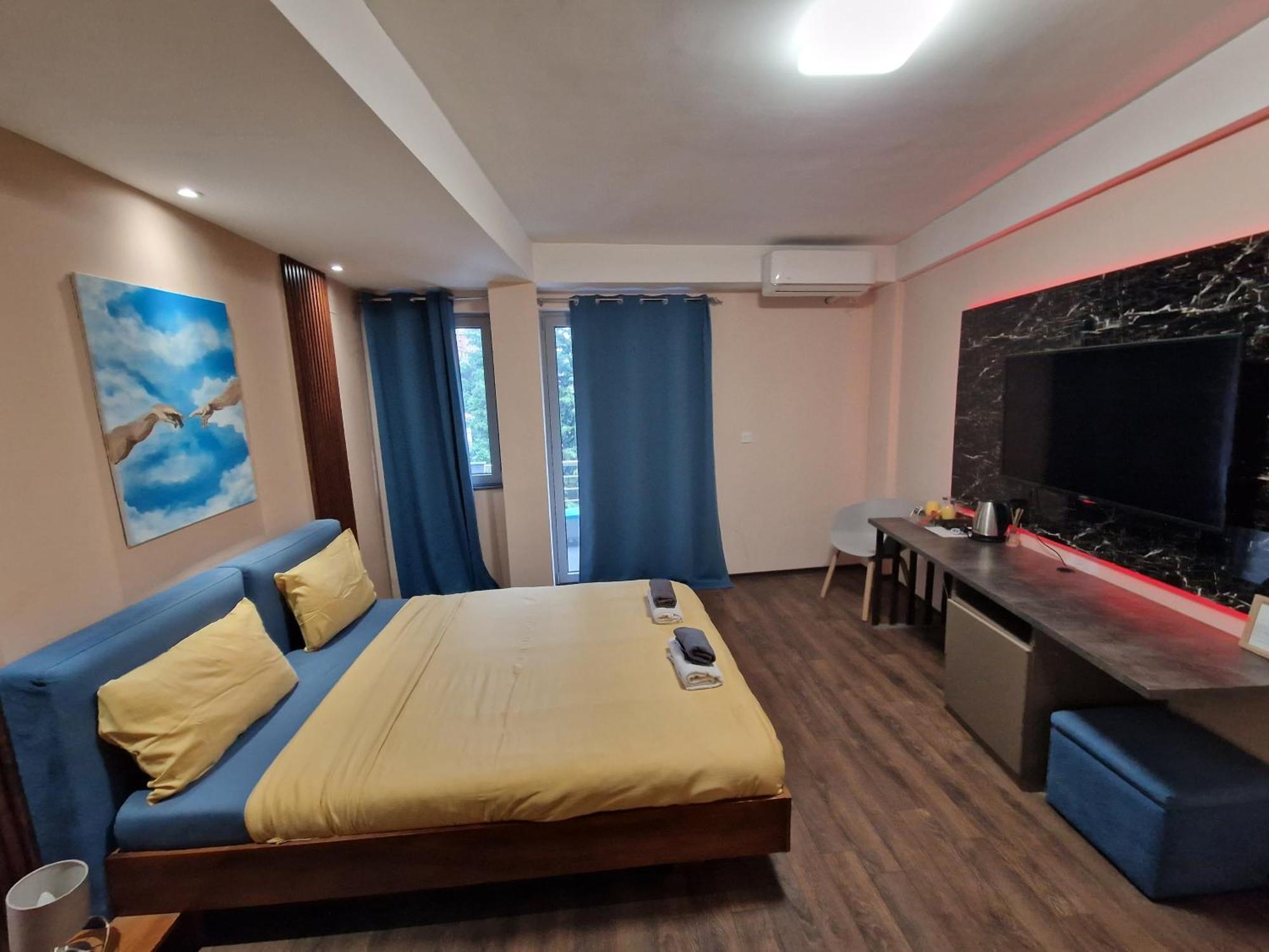 Vanilla Boutique Hotel Скопье Экстерьер фото