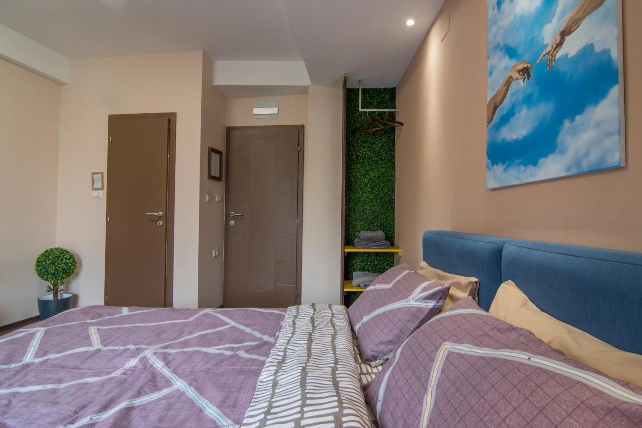 Vanilla Boutique Hotel Скопье Экстерьер фото