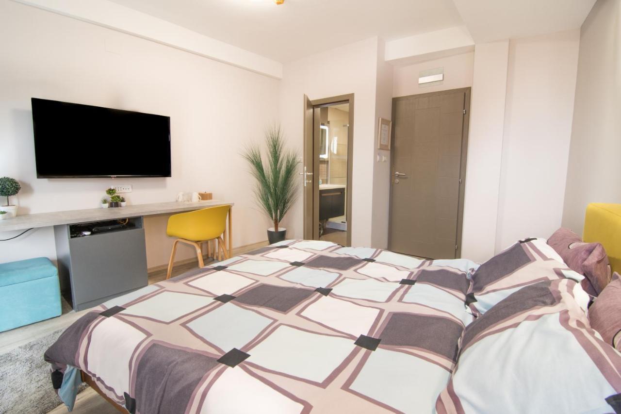 Vanilla Boutique Hotel Скопье Экстерьер фото