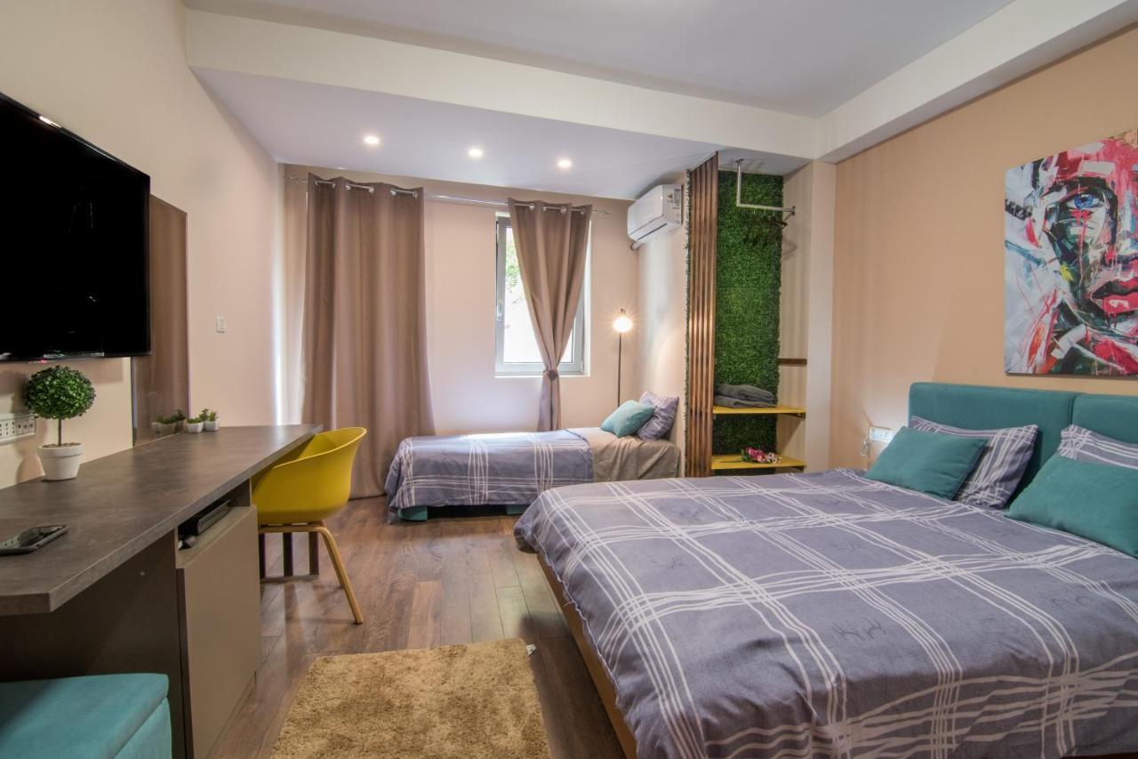 Vanilla Boutique Hotel Скопье Экстерьер фото